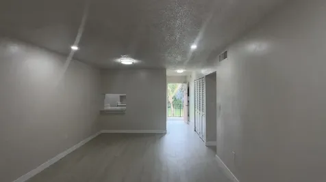 6106 Forest Hill Boulevard West Palm Beach FL 33415