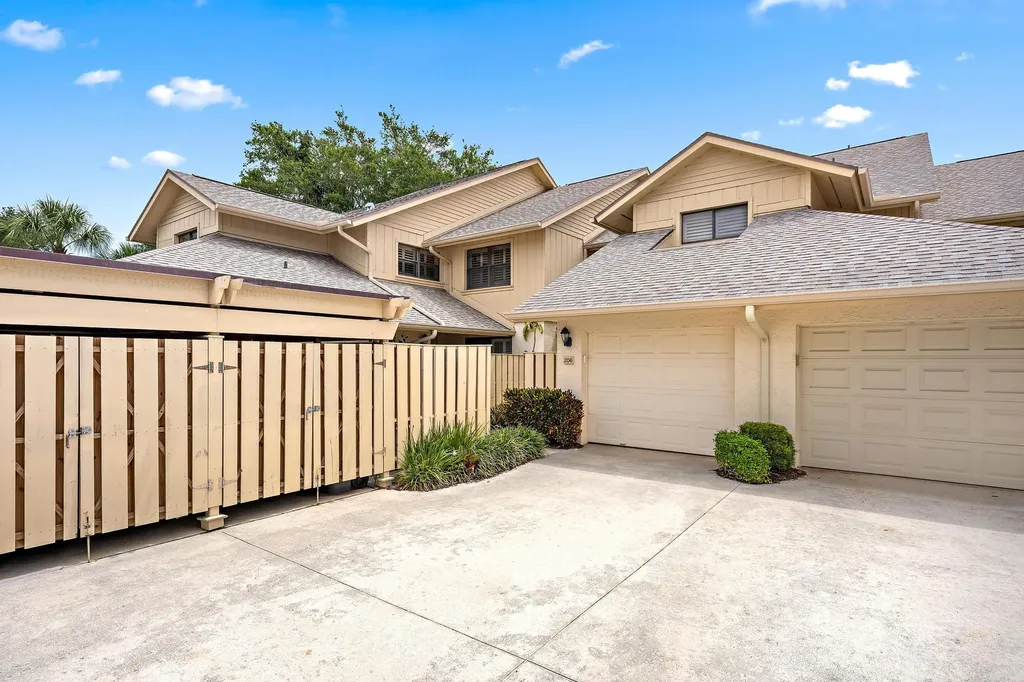 17165 Waterbend Drive Jupiter FL 33477