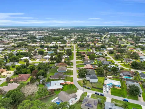 1950 SW Logwood Road Port St Lucie FL 34953