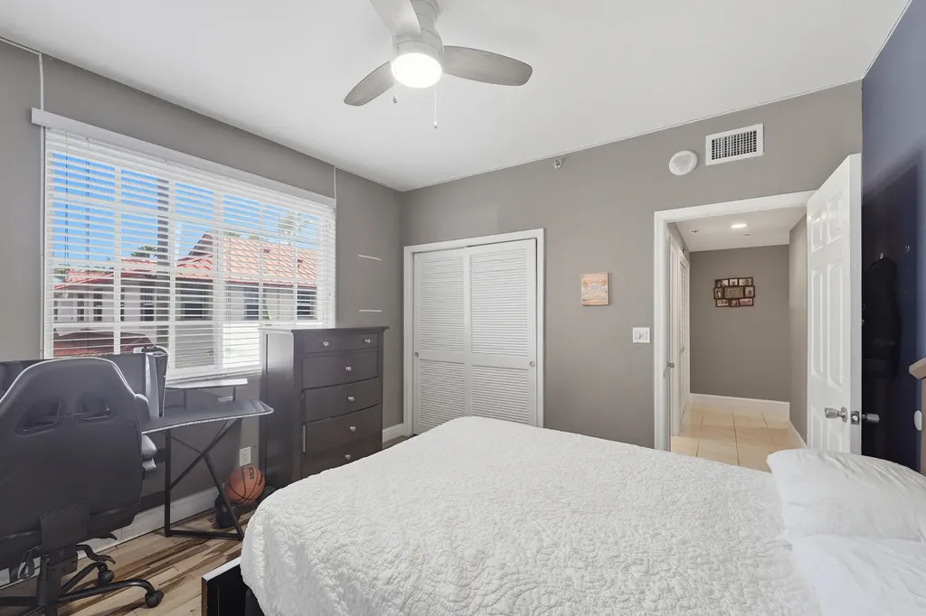 4106 W Palm Aire Drive Pompano Beach FL 33069