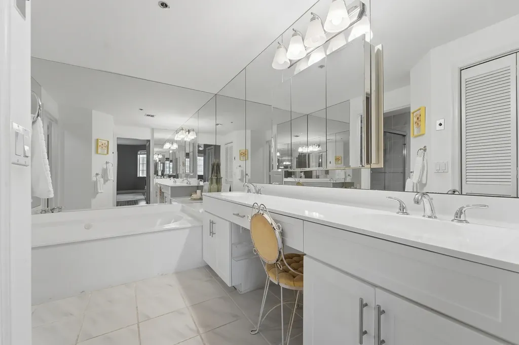 4106 W Palm Aire Drive Pompano Beach FL 33069