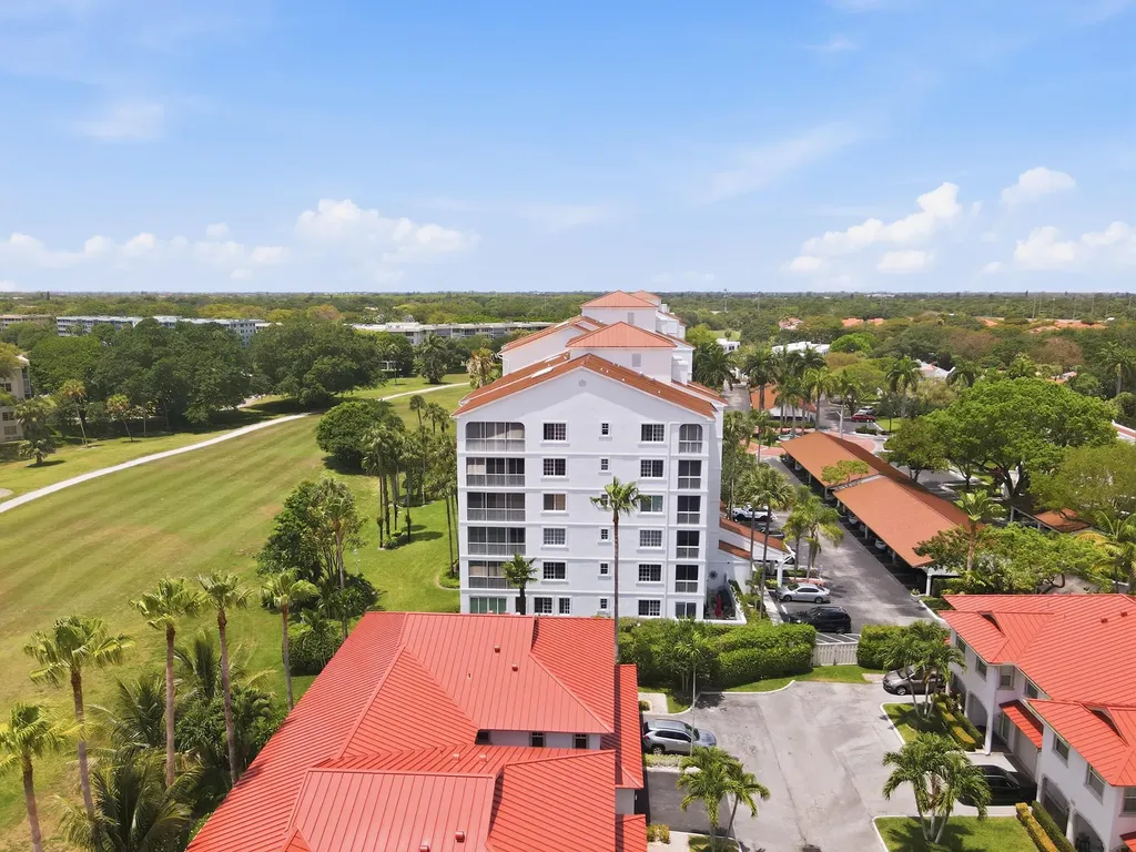 4106 W Palm Aire Drive Pompano Beach FL 33069