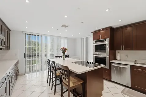 4106 W Palm Aire Drive Pompano Beach FL 33069