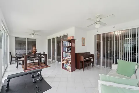 4106 W Palm Aire Drive Pompano Beach FL 33069