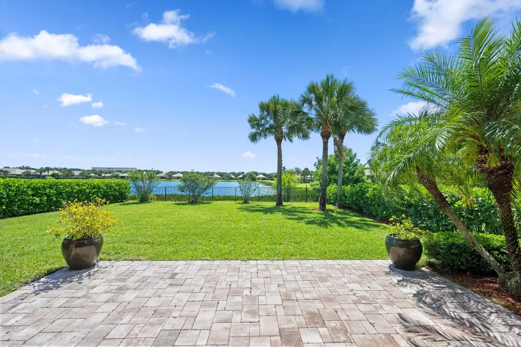 2899 Florence Street Wellington FL 33414