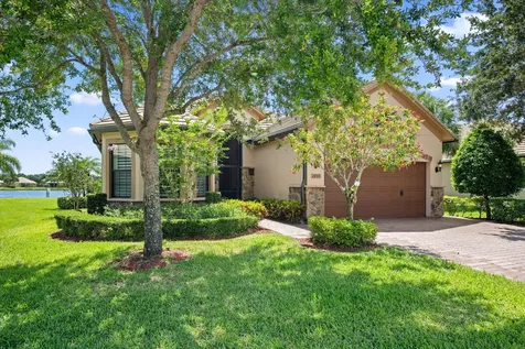 2899 Florence Street Wellington FL 33414