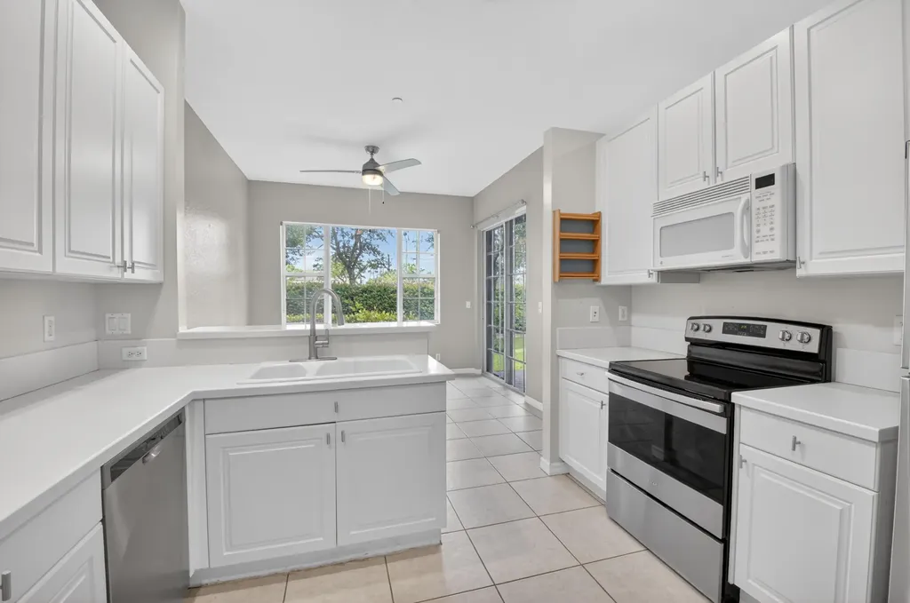 51 Lancaster Road Boynton Beach FL 33426