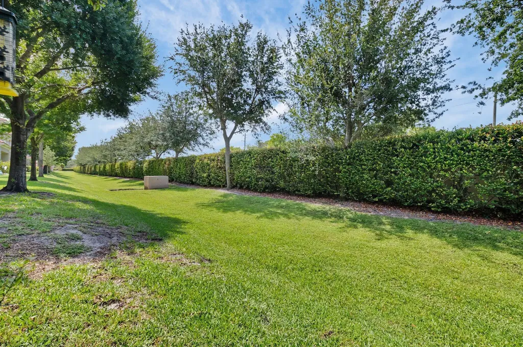 51 Lancaster Road Boynton Beach FL 33426