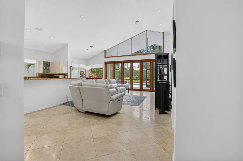 2054 NW 56th Street Boca Raton FL 33496