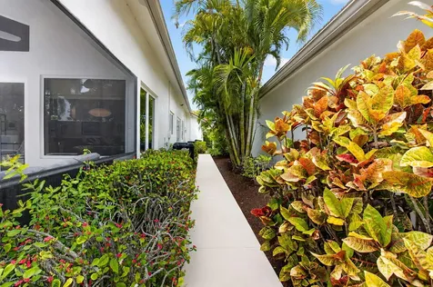2054 NW 56th Street Boca Raton FL 33496