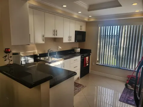 4160 Inverrary Drive Lauderhill FL 33319