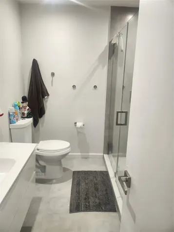4160 Inverrary Drive Lauderhill FL 33319