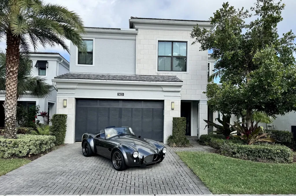 5623 Delacroix Terrace Palm Beach Gardens FL 33418