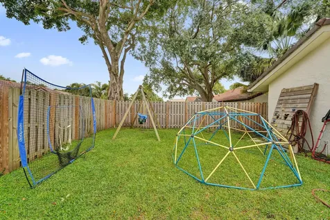 10050 NW 14th Street Plantation FL 33322