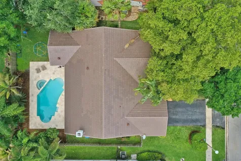 10050 NW 14th Street Plantation FL 33322