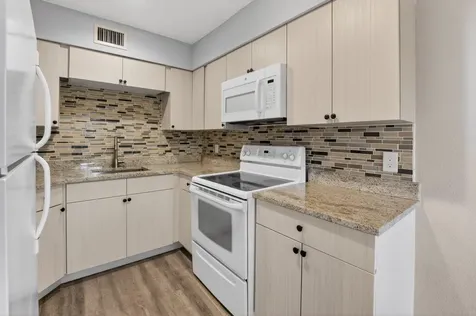 2535 SW 22nd Avenue Delray Beach FL 33445