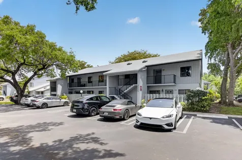2535 SW 22nd Avenue Delray Beach FL 33445