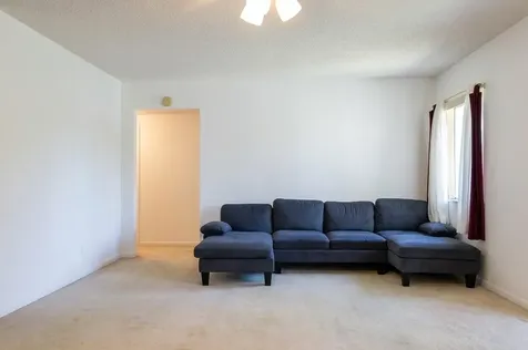 327 Pine Ridge Circle Greenacres FL 33463