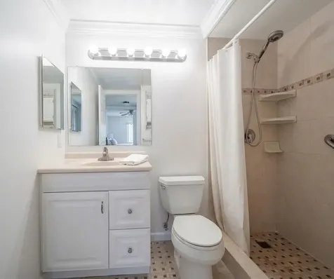 327 Pine Ridge Circle Greenacres FL 33463