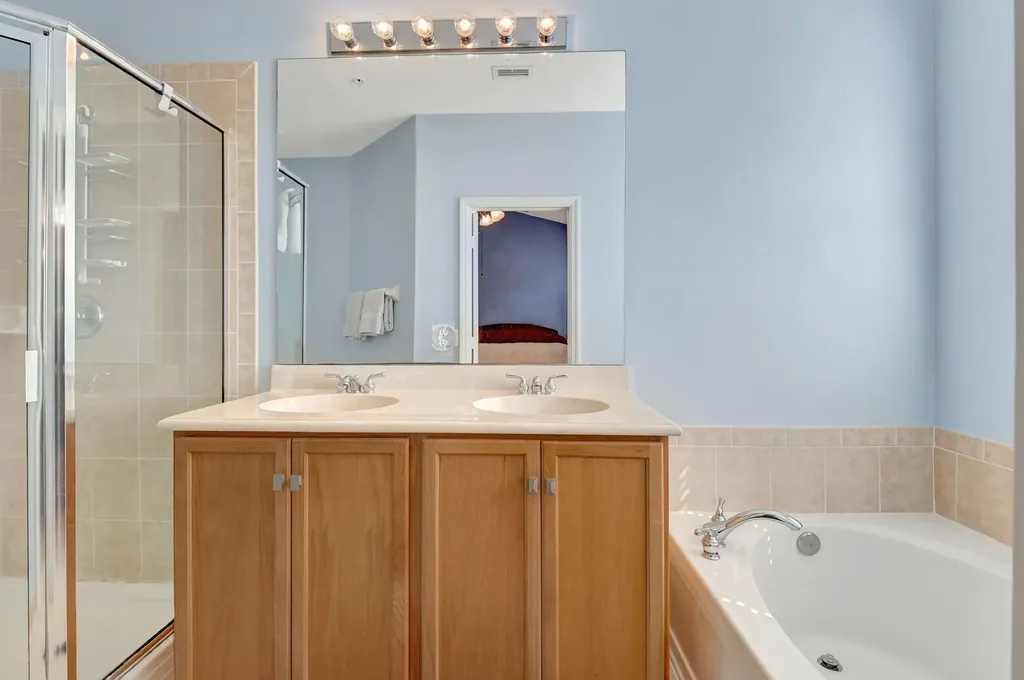 117 Harbors Way Boynton Beach FL 33435