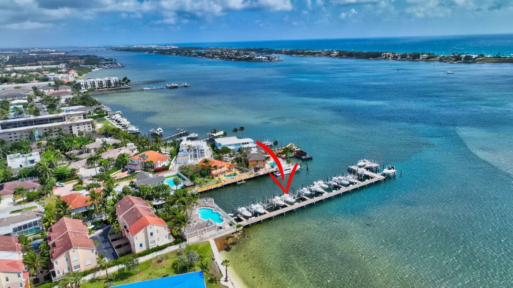 117 Harbors Way Boynton Beach FL 33435