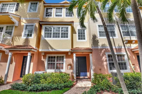 117 Harbors Way Boynton Beach FL 33435