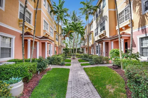 117 Harbors Way Boynton Beach FL 33435