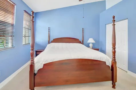 117 Harbors Way Boynton Beach FL 33435