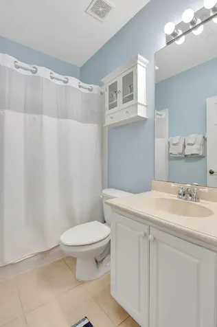 117 Harbors Way Boynton Beach FL 33435
