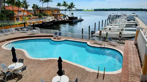 117 Harbors Way Boynton Beach FL 33435