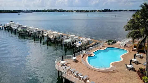 117 Harbors Way Boynton Beach FL 33435