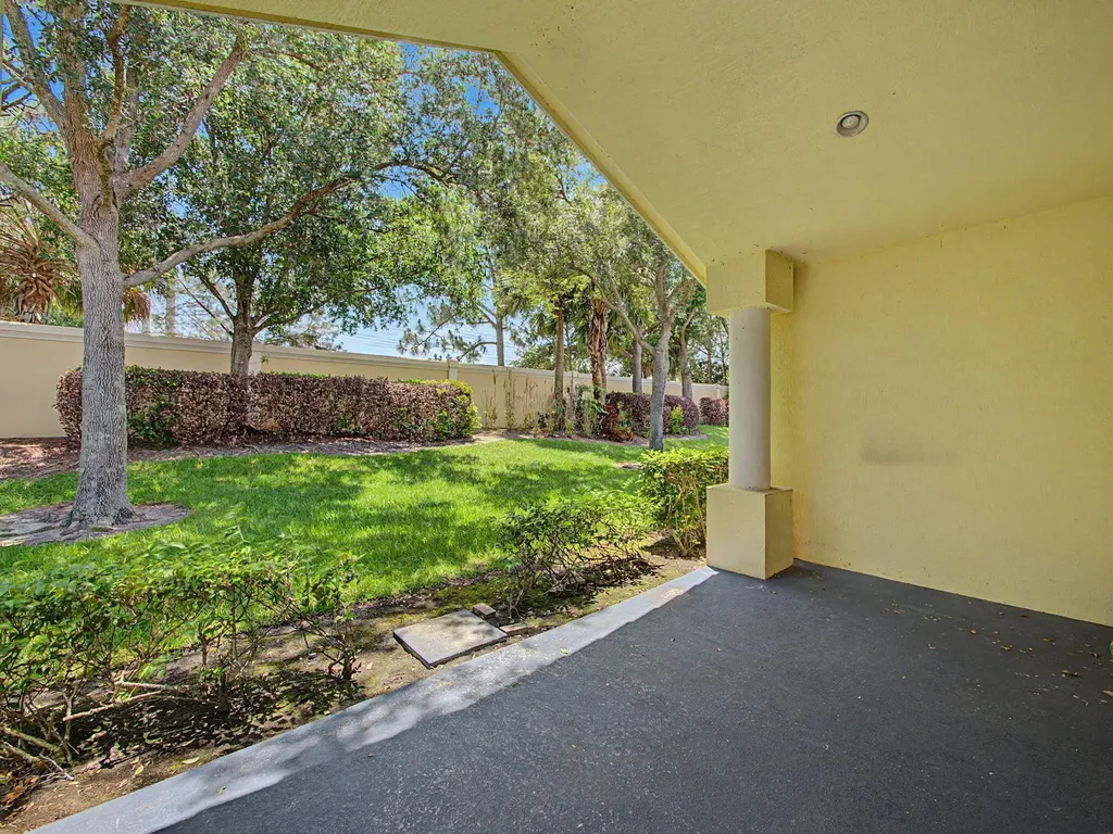9112 Short Chip Circle Port St Lucie FL 34986