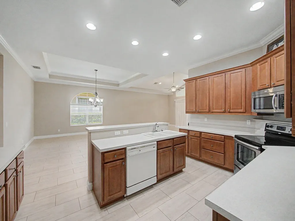 9112 Short Chip Circle Port St Lucie FL 34986