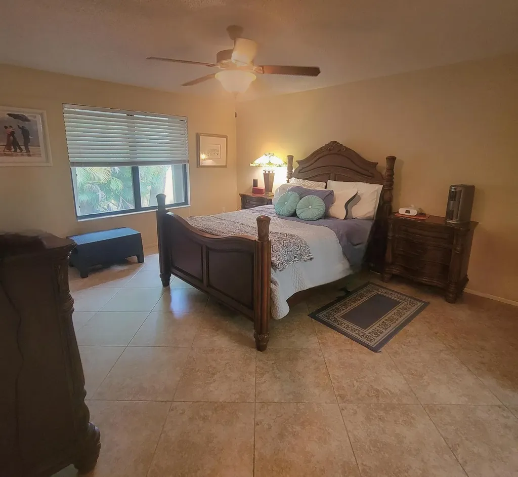 238 Bald Eagle Court Royal Palm Beach FL 33411