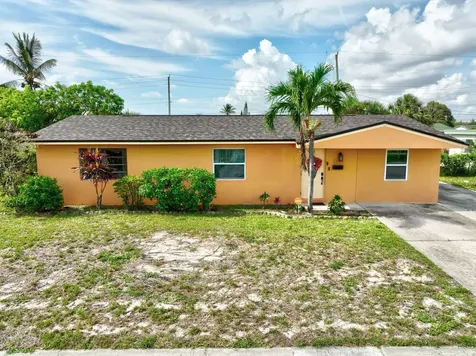 361 W 21st Street Riviera Beach FL 33404