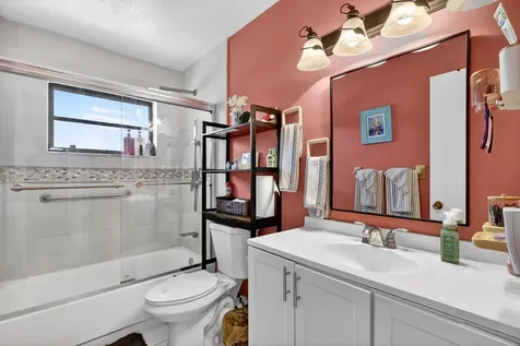 361 W 21st Street Riviera Beach FL 33404