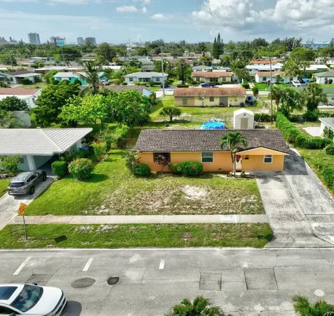 361 W 21st Street Riviera Beach FL 33404