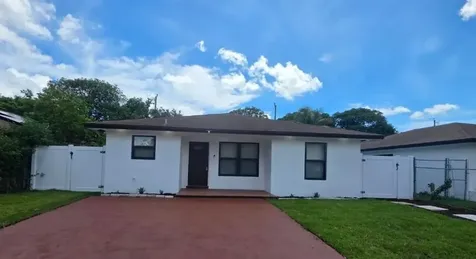 320 Sterling Avenue Delray Beach FL 33444
