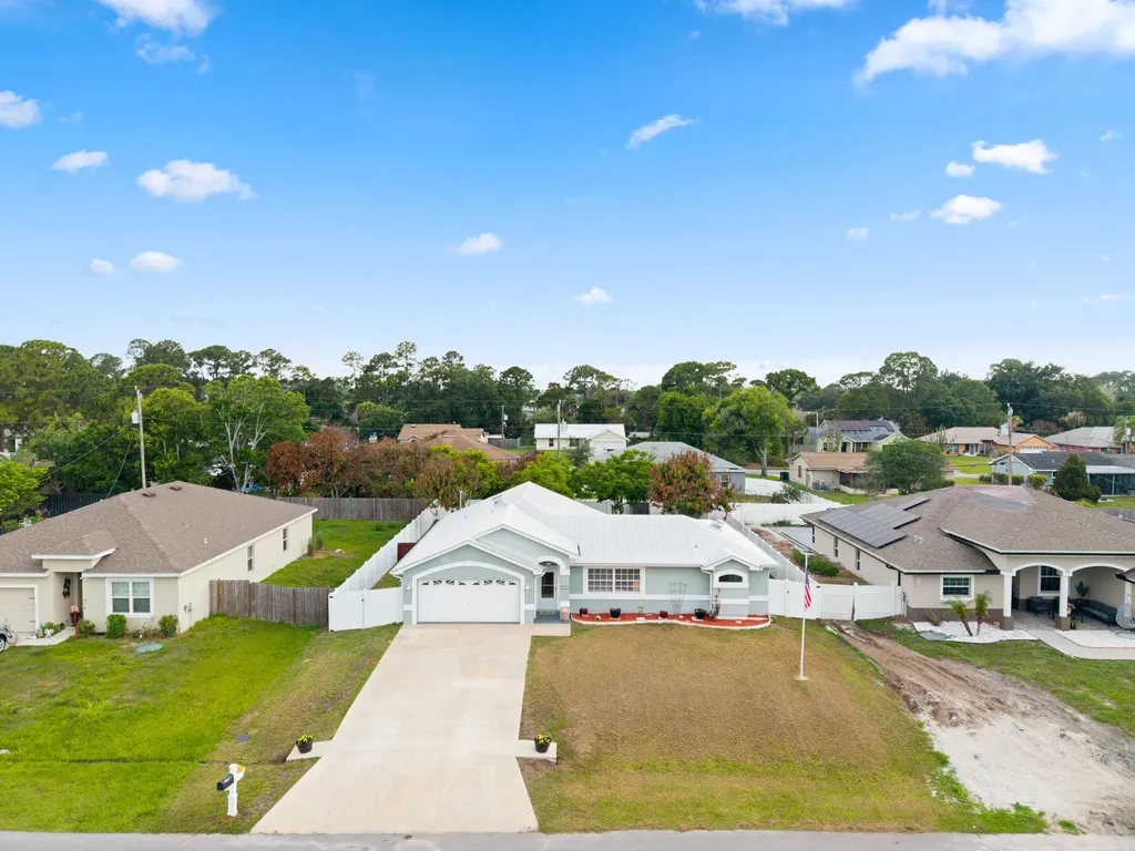2958 SW Fluvia Street Port St Lucie FL 34953