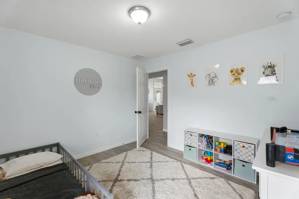 404 SW South Quick Circle Port St Lucie FL 34953
