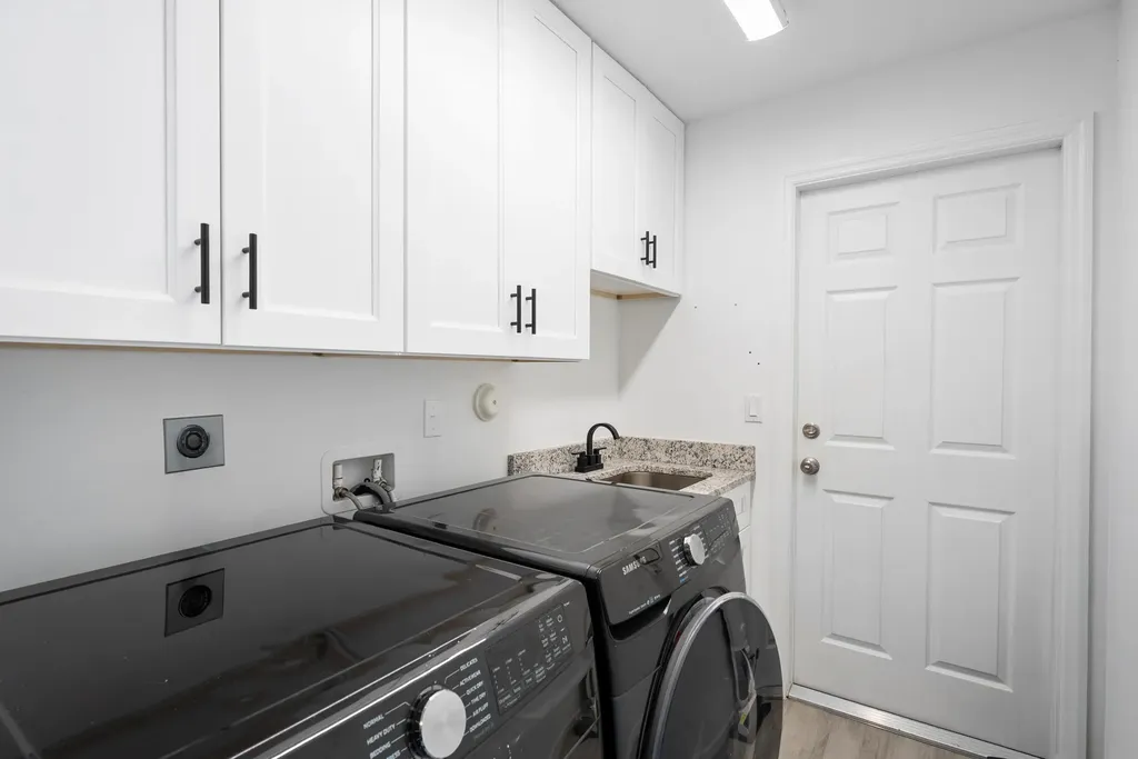 404 SW South Quick Circle Port St Lucie FL 34953