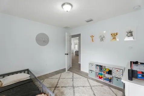 404 SW South Quick Circle Port St Lucie FL 34953