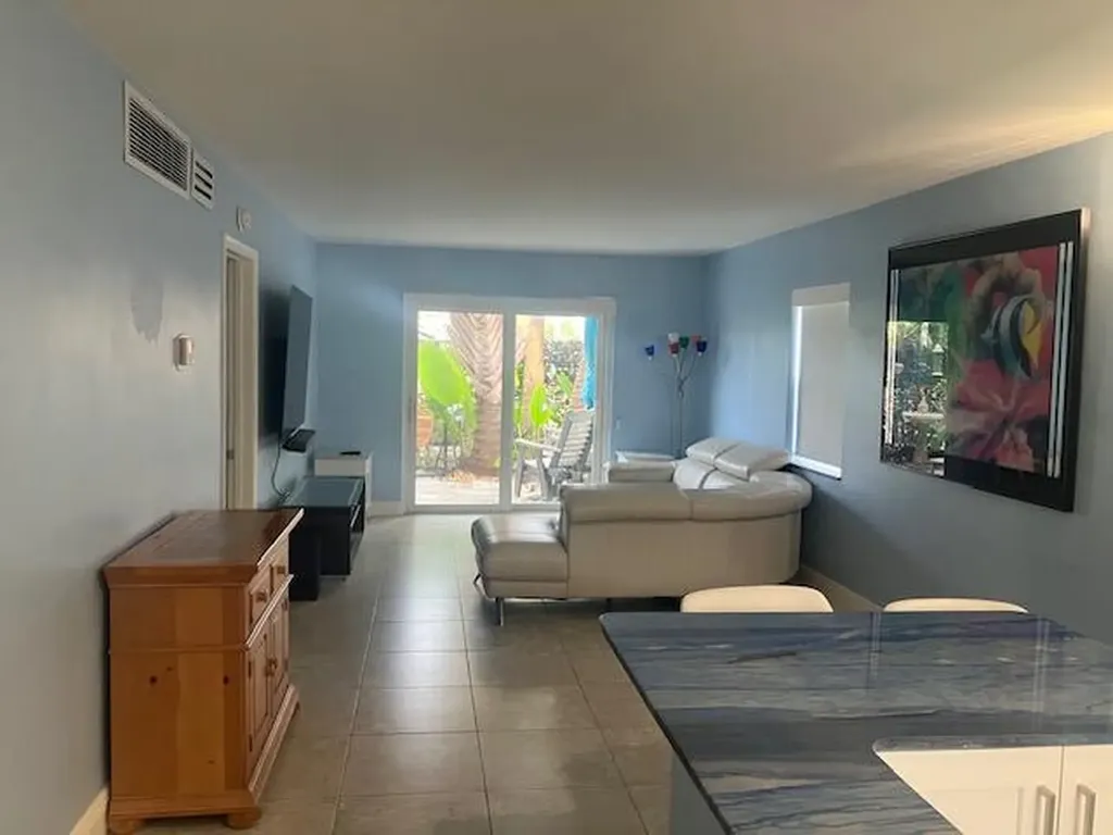 2901 NE 51st Street Fort Lauderdale FL 33308