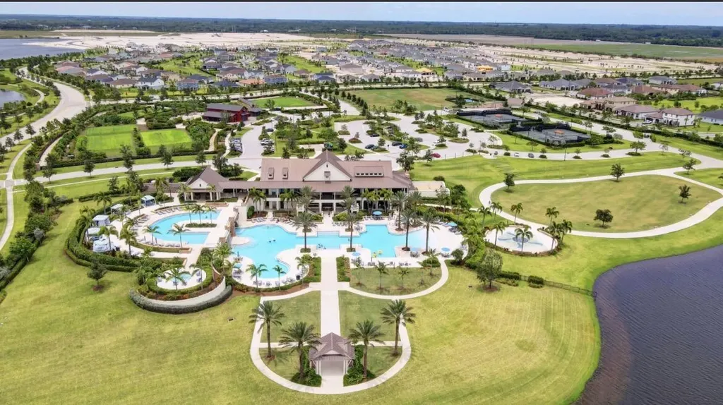 881 Wandering Willow Way The Acreage FL 33470