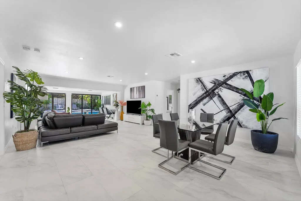 3000 NE 21st Terrace Fort Lauderdale FL 33306