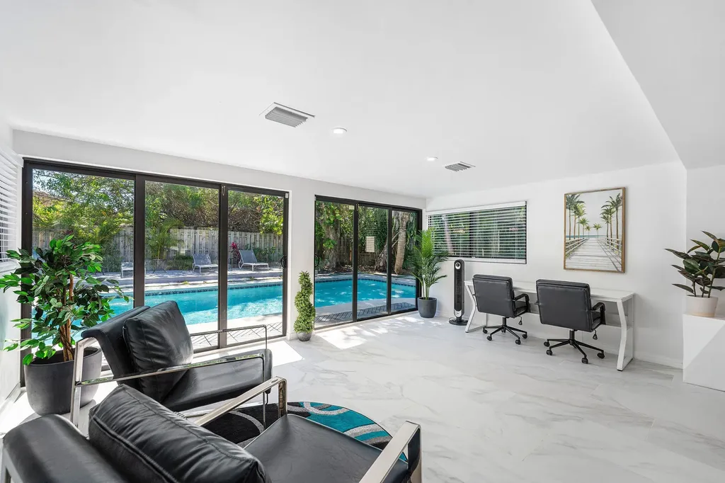 3000 NE 21st Terrace Fort Lauderdale FL 33306
