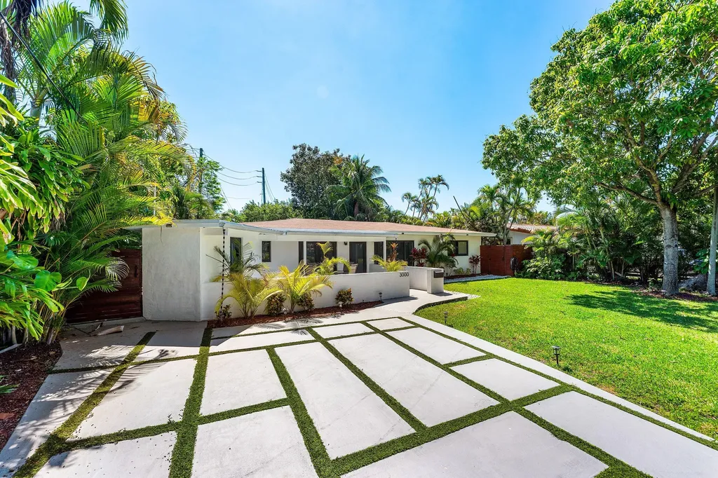 3000 NE 21st Terrace Fort Lauderdale FL 33306