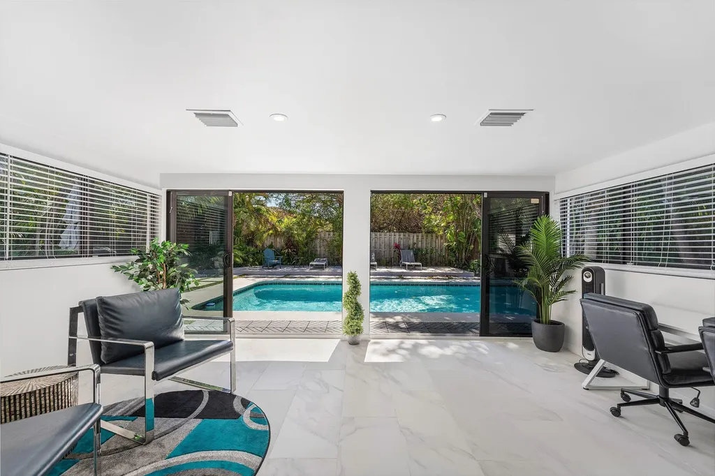 3000 NE 21st Terrace Fort Lauderdale FL 33306