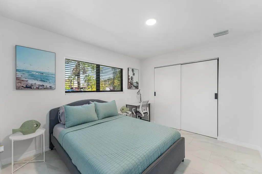 3000 NE 21st Terrace Fort Lauderdale FL 33306