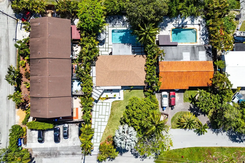 3000 NE 21st Terrace Fort Lauderdale FL 33306
